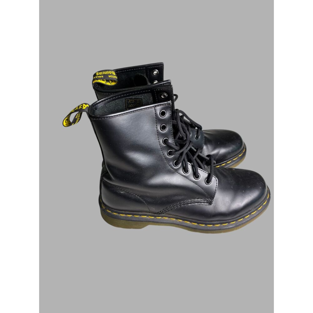 Dr. Martens 1460 Black Leather 8 Eye Lace Up Boots Women's Size 9